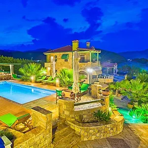  Apartment Talizeti - Adults Only